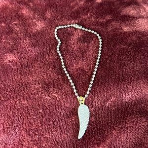 Angel wing bracelet
